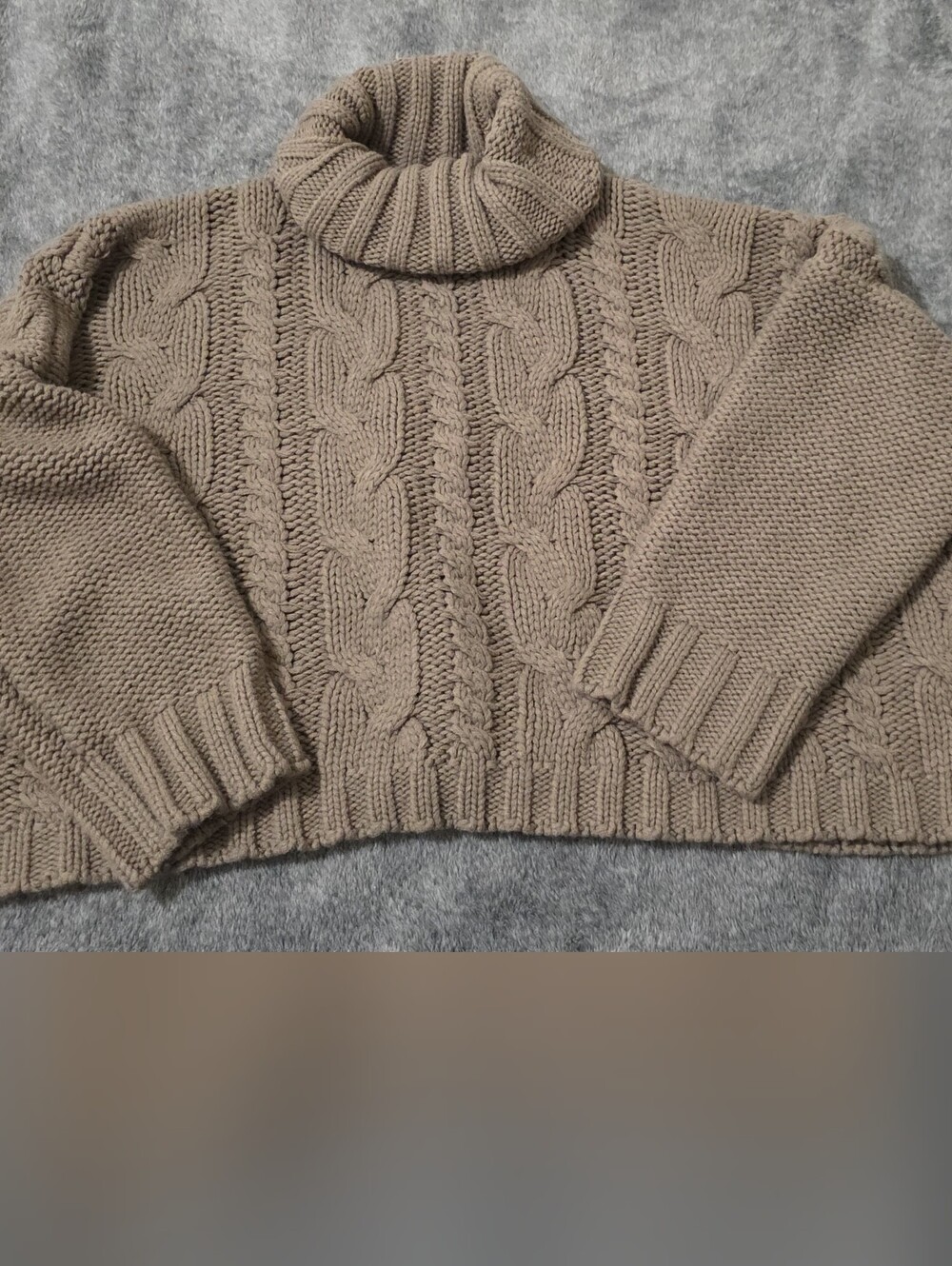 Love Tree Chunky Cable Turtleneck Sweater - Taupe